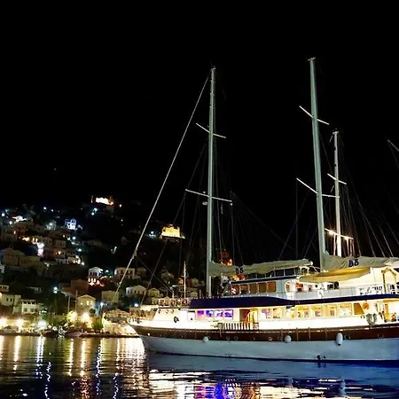 Botel Barbaros Yachting Luxury Private Gulet 6 Cabins *