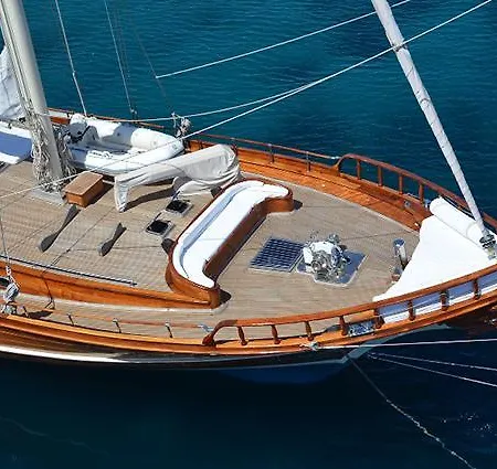 Πλωτό κατάλυμα Barbaros Yachting Luxury Private Gulet 6 Cabins
