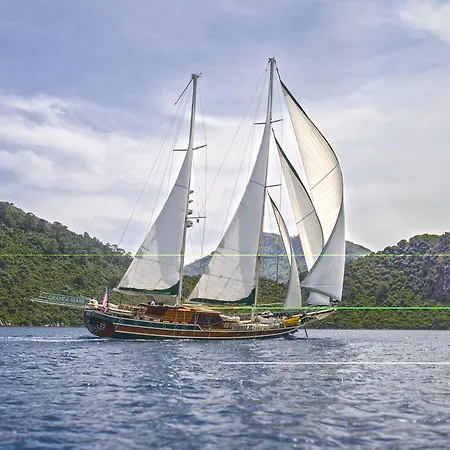 Πλωτό κατάλυμα Barbaros Yachting Luxury Private Gulet 6 Cabins Αλικαρνασσός